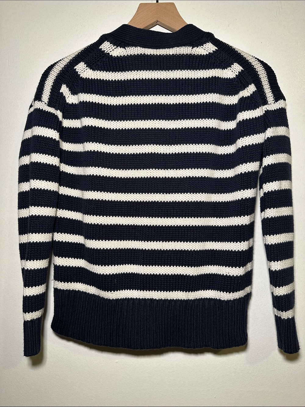 Heritage Cotton Relaxed Cardigan in Stripe - Picture 5 of 5